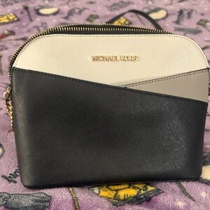 Michael Kors Jet Set Crossbody Bag